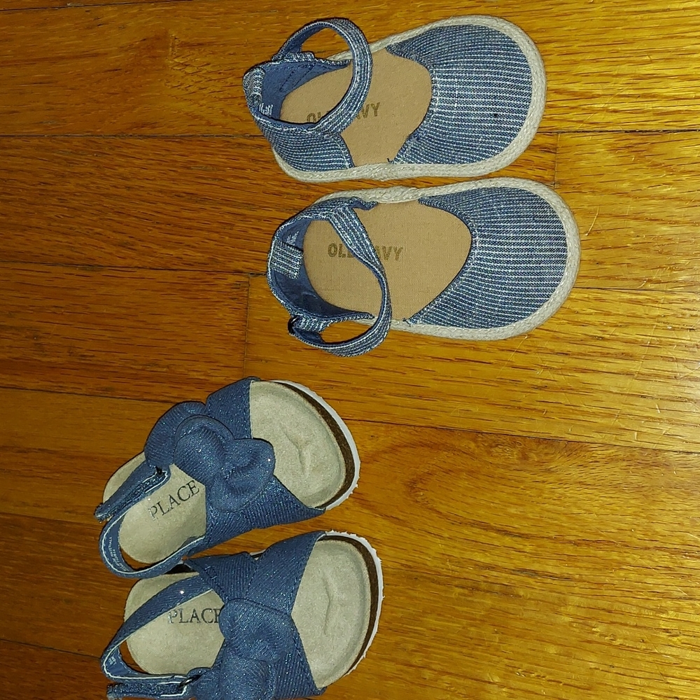 SOLD-Baby girl sandals 3-6 month